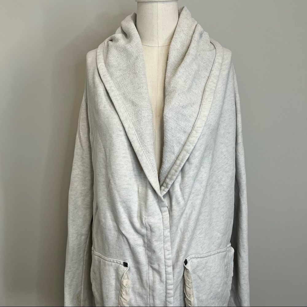 Aritzia Wilfred Roussea Zip Up Cardigan Sweater Ivory Cream Shawl Collar - Picture 7 of 16
